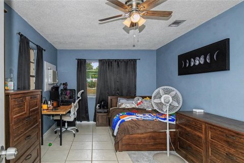 Casa en venta en Gainesville, Florida, 4 dormitorios, 133.97 m2 № 2099057 - foto 21