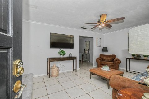 Casa en venta en Gainesville, Florida, 4 dormitorios, 133.97 m2 № 2099057 - foto 6