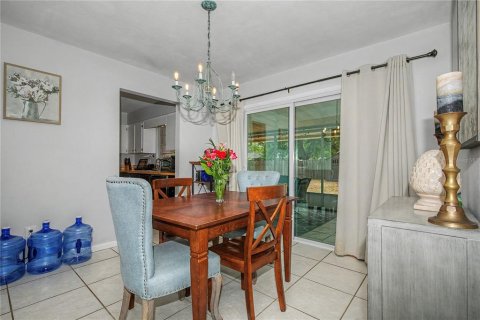 Casa en venta en Gainesville, Florida, 4 dormitorios, 133.97 m2 № 2099057 - foto 16