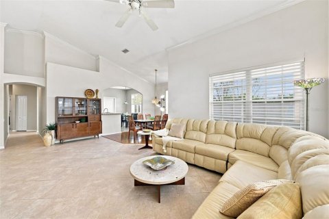 Villa ou maison à vendre à Trinity, Floride: 2 chambres, 169.45 m2 № 2129533 - photo 10