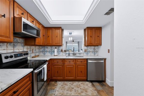 Copropriété à vendre à Saint Petersburg, Floride: 2 chambres, 103.12 m2 № 2409879 - photo 5