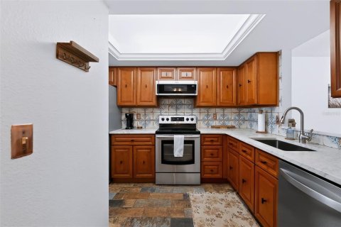 Copropriété à vendre à Saint Petersburg, Floride: 2 chambres, 103.12 m2 № 2409879 - photo 4