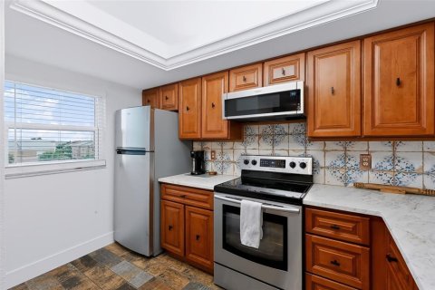 Copropriété à vendre à Saint Petersburg, Floride: 2 chambres, 103.12 m2 № 2409879 - photo 7