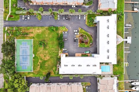 Copropriété à vendre à Saint Petersburg, Floride: 2 chambres, 103.12 m2 № 2409879 - photo 29