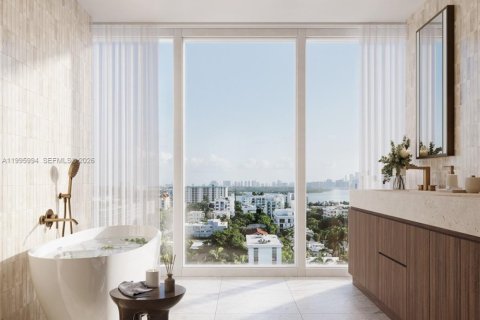 Copropriété à vendre à Bay Harbor Islands, Floride: 2 chambres, 163.14 m2 № 2058201 - photo 17