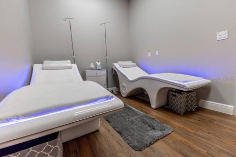 Propiedad comercial en alquiler en Lady Lake, Florida, 344.67 m2 № 1619434 - foto 26