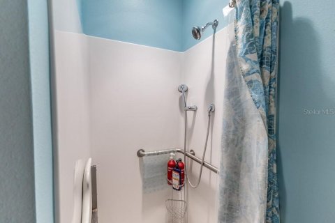 Propiedad comercial en alquiler en Lady Lake, Florida, 344.67 m2 № 1619434 - foto 24