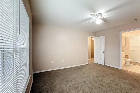 Condo in Maitland, Florida, 2 bedrooms  № 1885577 - photo 21