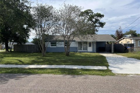 Villa ou maison à Orlando, Floride 4 chambres, 141.3 m2 № 2155917