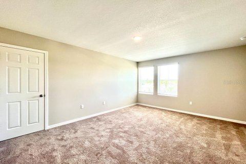 House in Wesley Chapel, Florida 5 bedrooms, 229.47 sq.m. № 1906447 - photo 19