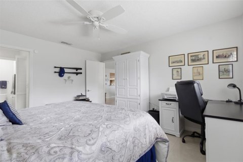 Condo in Clearwater, Florida, 2 bedrooms № 2208454 - photo 17