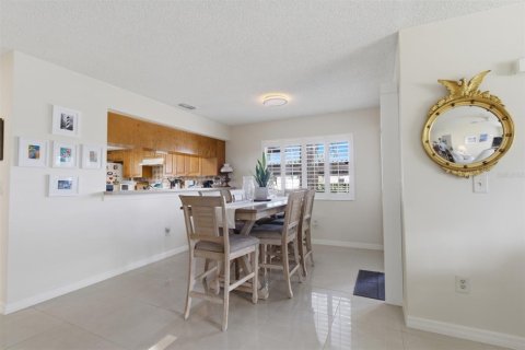 Condo in Clearwater, Florida, 2 bedrooms № 2208454 - photo 12