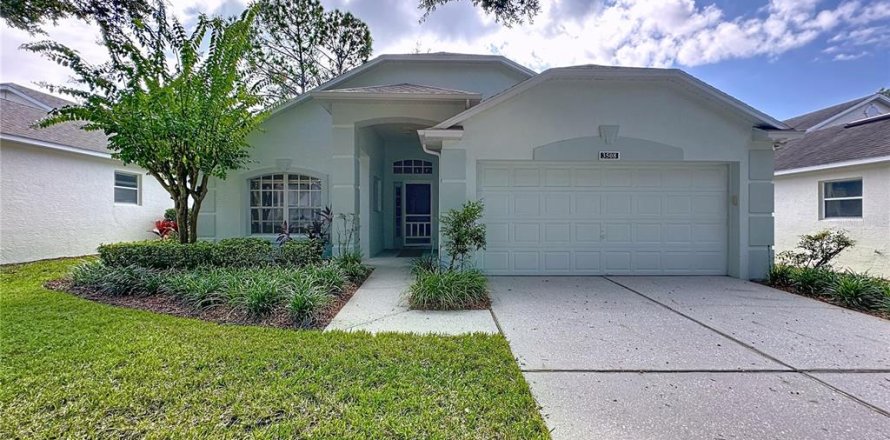 Casa en Clermont, Florida 2 dormitorios, 143.53 m2 № 1901824
