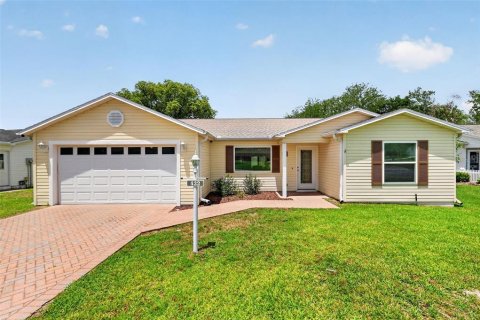 Casa en The Villages, Florida 3 dormitorios, 153.47 m2 № 2114658