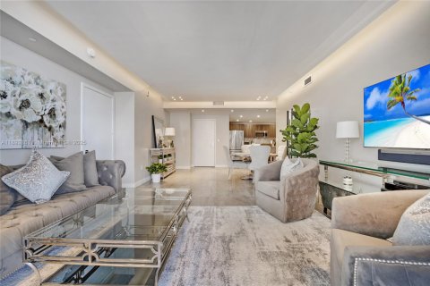Copropriété à vendre à Miami, Floride: 3 chambres, 147.9 m2 № 1945164 - photo 7