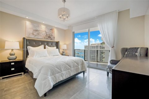 Copropriété à vendre à Miami, Floride: 3 chambres, 147.9 m2 № 1945164 - photo 16