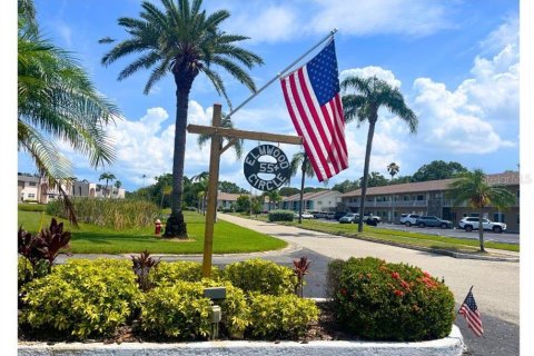 Condominio en alquiler en Seminole, Florida, 2 dormitorios, 98.01 m2 № 1761507 - foto 3