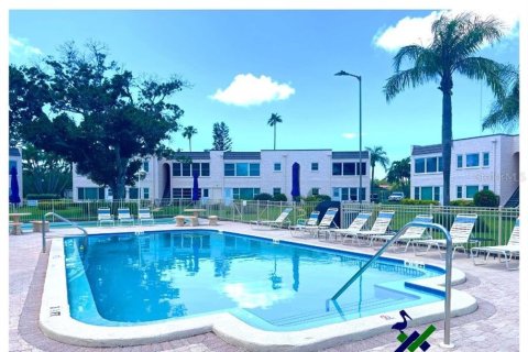 Condominio en alquiler en Seminole, Florida, 2 dormitorios, 98.01 m2 № 1761507 - foto 30