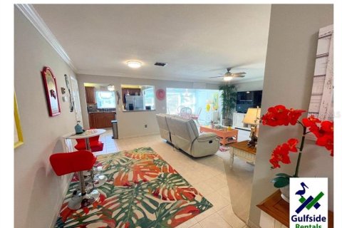 Condominio en alquiler en Seminole, Florida, 2 dormitorios, 98.01 m2 № 1761507 - foto 8