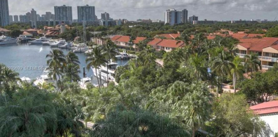 Кондоминиум с 3 спальнями в Авентура, Флорида № 1989464