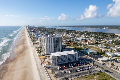 Condominio en venta en Daytona Beach, Florida, 4 habitaciones, 35.67 m2 № 1342309 - foto 14