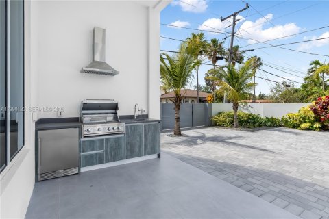 Villa ou maison à vendre à Doral, Floride: 5 chambres, 336.03 m2 № 2056951 - photo 7