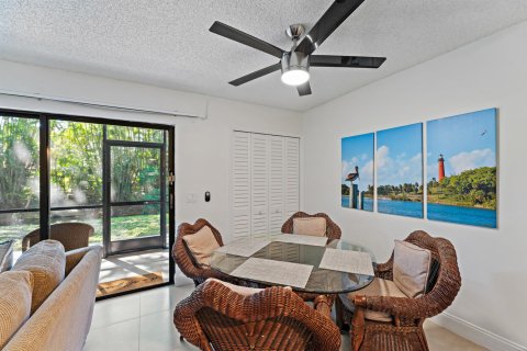 Condo in Jupiter, Florida, 1 bedroom  № 2182331 - photo 15
