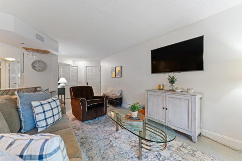 Condo in Jupiter, Florida, 1 bedroom  № 2182331 - photo 11