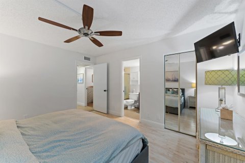 Condo in Jupiter, Florida, 1 bedroom  № 2182331 - photo 24