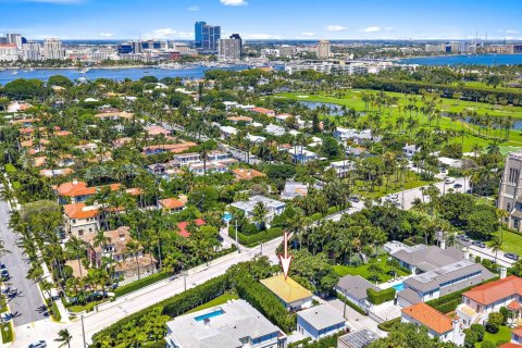 Apartment in Palm Beach, Florida 2 bedrooms, 93.55 sq.m. № 2175707 - photo 17
