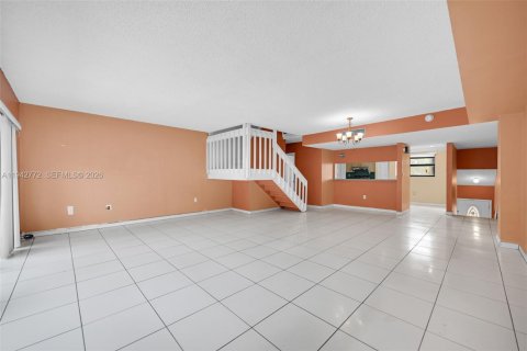 Copropriété à vendre à Miami, Floride: 3 chambres, 142.7 m2 № 2010881 - photo 11