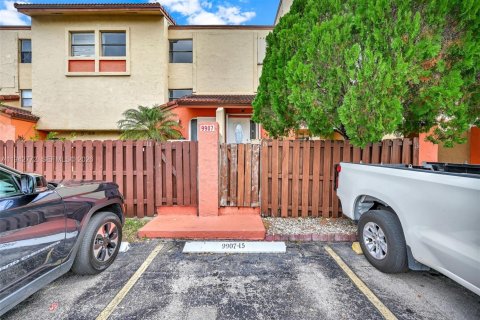 Copropriété à vendre à Miami, Floride: 3 chambres, 142.7 m2 № 2010881 - photo 5