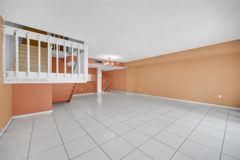 Copropriété à vendre à Miami, Floride: 3 chambres, 142.7 m2 № 2010881 - photo 13