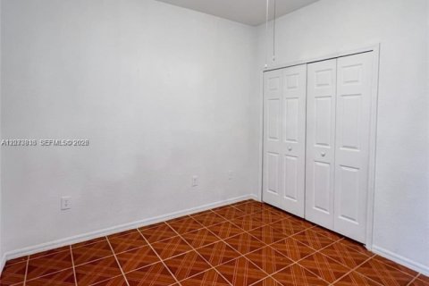 Copropriété à louer à Doral, Floride: 3 chambres, 135.82 m2 № 2311837 - photo 11
