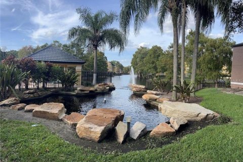 Appartement à louer à Orlando, Floride: 2 chambres, 97.92 m2 № 2388097 - photo 9