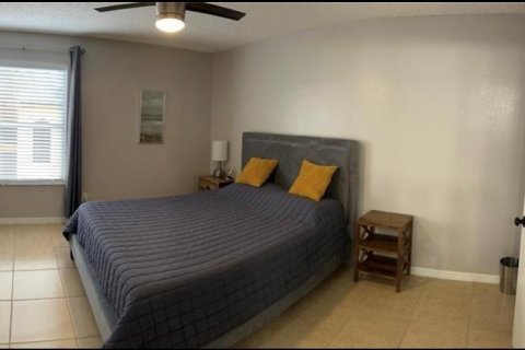 Appartement à louer à Orlando, Floride: 2 chambres, 97.92 m2 № 2388097 - photo 6