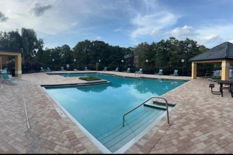 Appartement à louer à Orlando, Floride: 2 chambres, 97.92 m2 № 2388097 - photo 11