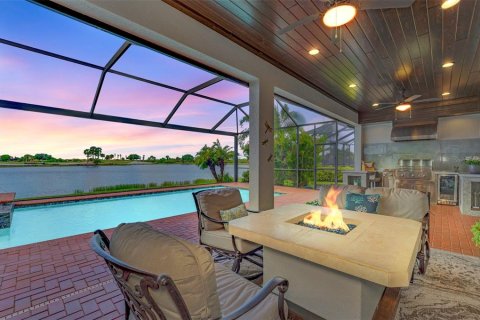 Casa en venta en Venice, Florida, 2 dormitorios, 172.61 m2 № 2377576 - foto 2