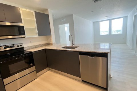 Copropriété à louer à Orlando, Floride: 2 chambres, 94.76 m2 № 2269642 - photo 7