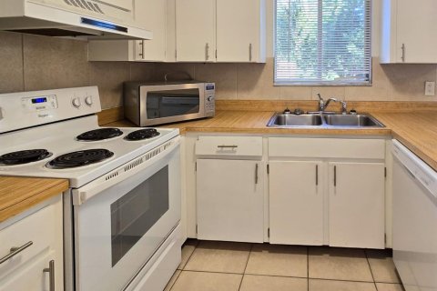 Apartment in Edgewater, Florida 2 bedrooms, 85.84 sq.m. № 2277099 - photo 8
