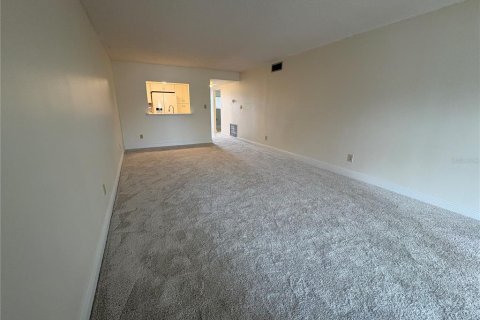 Condo in Cape Coral, Florida, 2 bedrooms  № 1815850 - photo 26