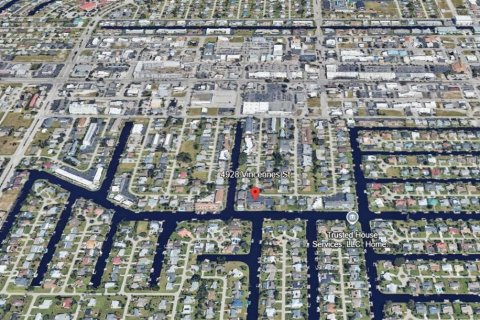 Condo in Cape Coral, Florida, 2 bedrooms  № 1815850 - photo 2