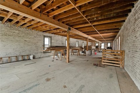 Commercial property in Bradenton, Florida 903.47 sq.m. № 2284150 - photo 21