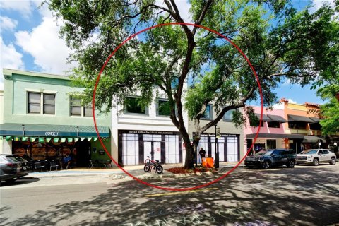 Commercial property in Bradenton, Florida 903.47 sq.m. № 2284150 - photo 4