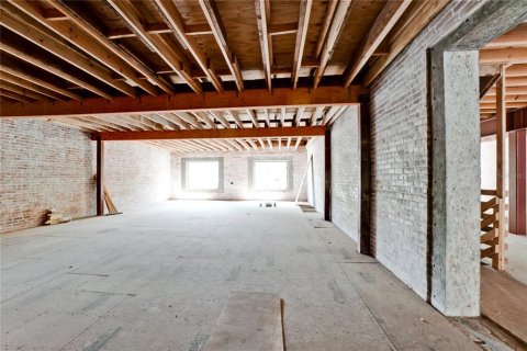 Commercial property in Bradenton, Florida 903.47 sq.m. № 2284150 - photo 19