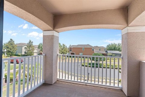 House in Davenport, Florida 4 bedrooms, 287.63 sq.m. № 2230439 - photo 29