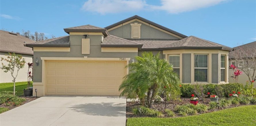 Villa ou maison à Wesley Chapel, Floride 3 chambres, 186.73 m2 № 1718032