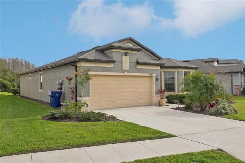 Villa ou maison à vendre à Wesley Chapel, Floride: 3 chambres, 186.73 m2 № 1718032 - photo 5