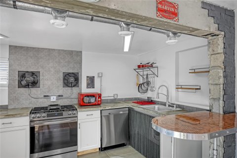 Купить виллу или дом в Ривьера-Бич, Флорида 3 спальни, 89.74м2, № 1948749 - фото 10