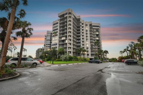 Condo in Clearwater, Florida, 2 bedrooms  № 1572612 - photo 3